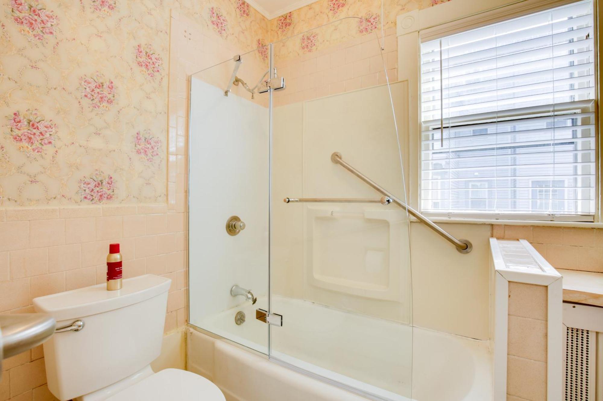 Quaint Beverly Townhome Walk To Beach And Downtown! Exterior photo